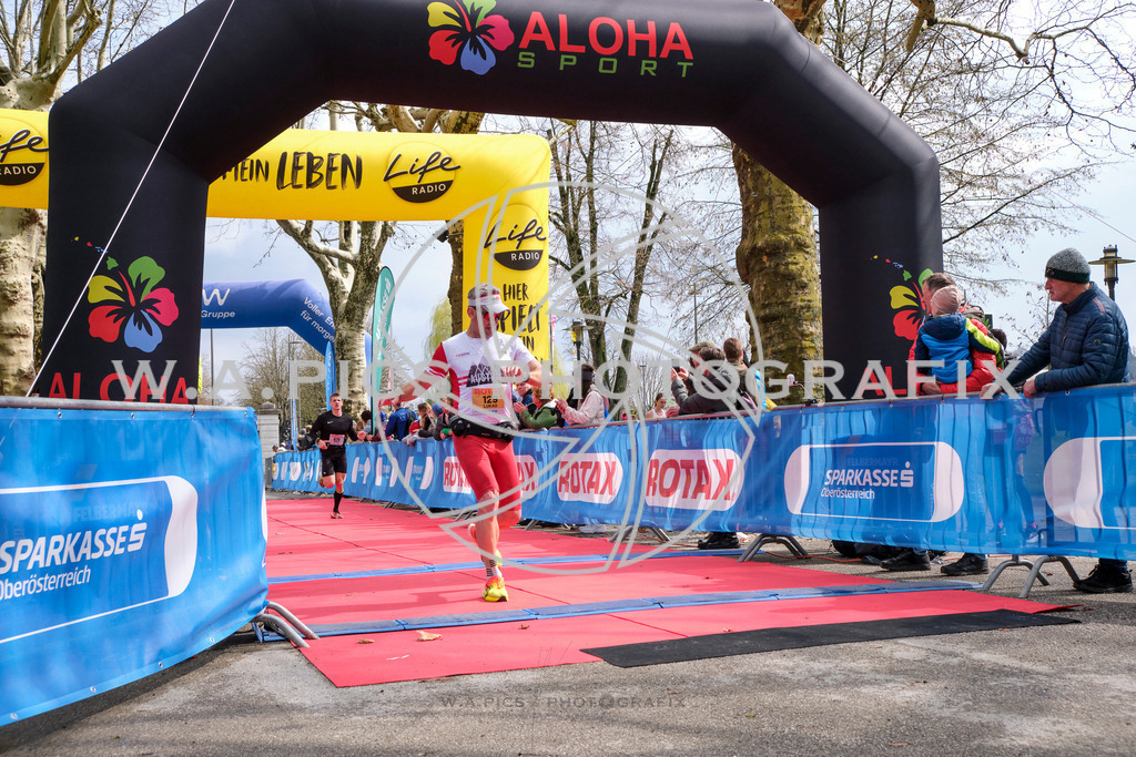 ..... | AUSTRIA, Wels, 30.03.25, ALOHA Wels Halbmarathon, Image Shows: , Foto: Wapics/RING M.