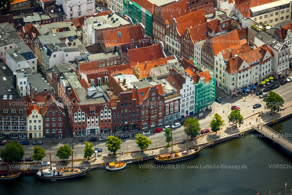 Luebeck15069175 | Bürgerehäuser an der Trave,  Lübeck, Lübecker Bucht, Hansestadt, Schleswig-Holstein, Deutschland