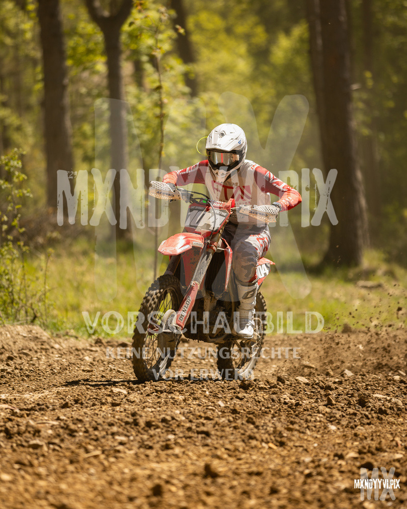 866A5183 | mxndyyvipix