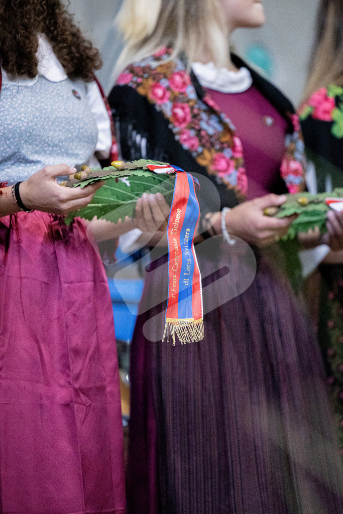 TESSINER2025_Ehrung_2201 | Die Schwinger des Schwyzer Kantonalen Schwingerverbandes: Fotos, die Dynamik und Leidenschaft festhalten, sowie emotionale Momente aus dem traditionellen Schwingsport zeigen. - Realisiert mit Pictrs.com