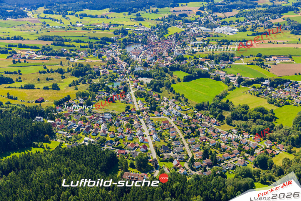 Luftaufnahme von  Schönsee - Die Luftaufnahme wurde 2025 vom UL-Flugzeug heraus erstellt ( keine Drohne ) - Hochauflösende Luftaufnahme - für professionelle Ausdrucke geeignet. Die Geschenkidee !Mit Lizenz und Bildrechte bestellbar