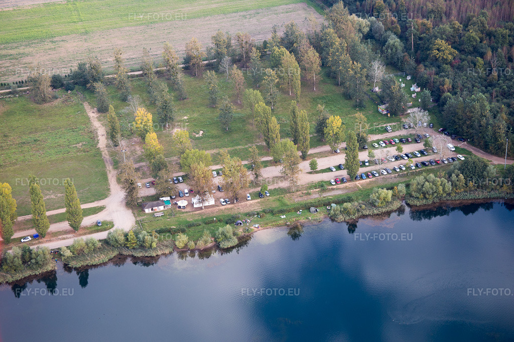 Vue aérienne: Vue de la ville à Stephansfeld dans le département Bas Rhin, France. Photo: IMG_074170.jpg prise le 04/10/2014 par Werner Riehm/FLY-FOTO.eu – Résolution de l'original: 5472 x 3648 px