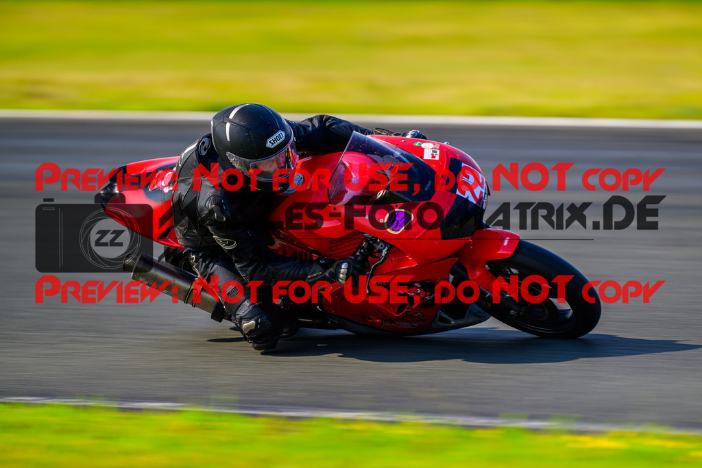 MaZZes_FotoMatrix_240725_6007705_7406 | ROT