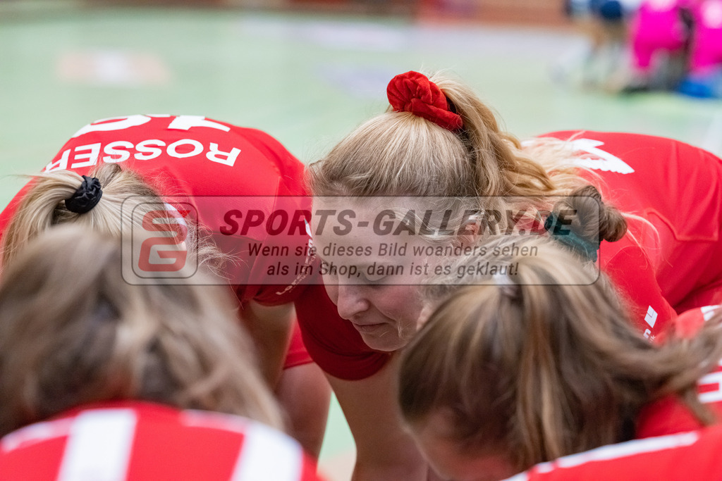 HK_20230114_102854 | 1. Bundesliga ( Halle ) Damen Crefelder HTC - RTHC Leverkusen am 14.1.2023 Crefelder HTC  ( CHTC ) Halle Glockenspitz , Krefeld , Küskes Anna ( Crefelder HTC #44 )