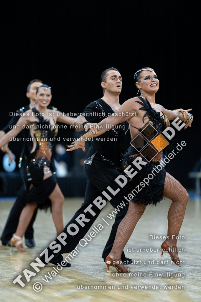 20230226-10656 | Hier finden Sie Tanz Bilder vom Latein und Standard Formationen tanzen. Sportbilder vom Tanzsport. Schöne Fotos und von Weltmeisterschaft, Europameisterschaft, Bundesliga, Regionalliga, Oberliga und Landesliga sowie von GOC Stuttgart, DanceComp, WM Bremen