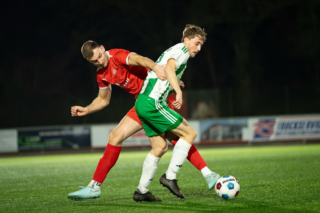 Fußball I Herren I Saison 2025-2026 I Freundschaftsspiel I TSV Grossenkneten - TuS Lutten I 0880 | Leo Niemann (19, TuS Lutten) - Realisiert mit Pictrs.com