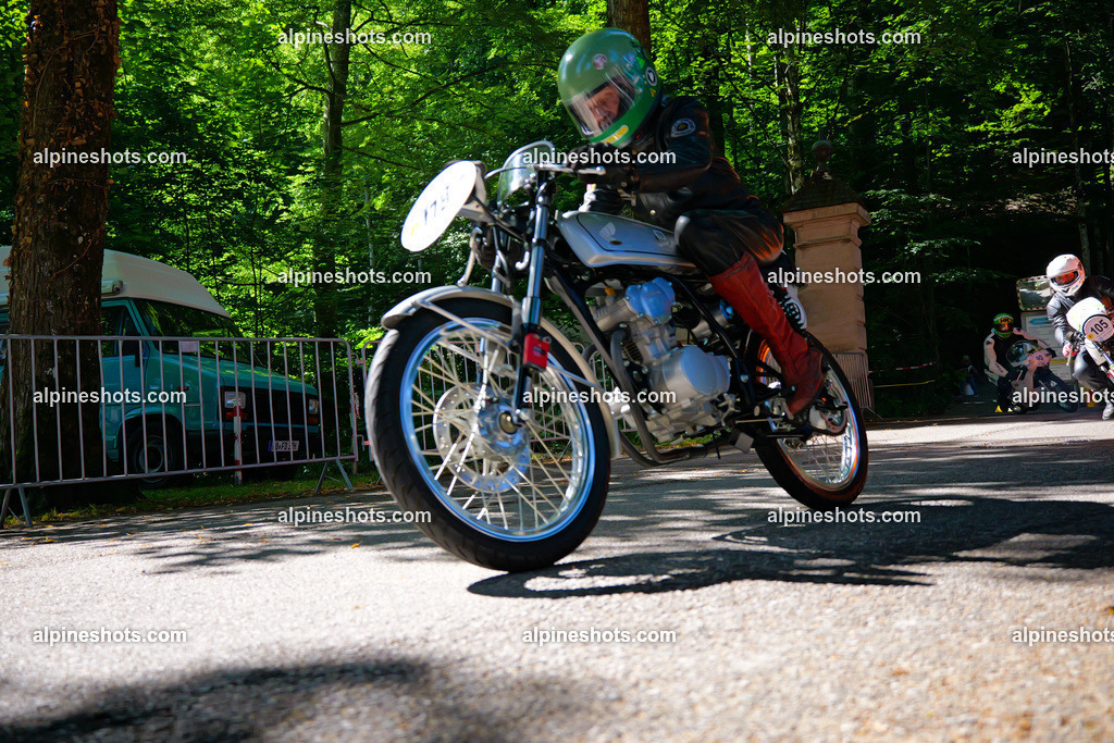 P1026053 | Erleben Sie atemberaubende, hochqualitative Fotos Ihrer Fahrt entlang der malerischen Alpenstraßen. Besuchen Sie alpineshots.com, um professionelle Aufnahmen Ihrer unvergesslichen Reise zu finden und zu kaufen - Realisiert mit Pictrs.com