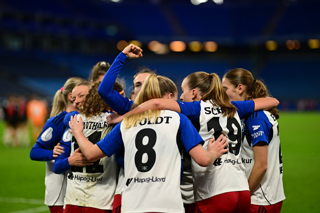 Fußball I Frauen I Saison 2025-2026 I DFB-Pokal I Achtelfinale I Hamburger SV - Bayer 04 Leverkusen I 16929 | Der Sportfotograf. - Realisiert mit Pictrs.com