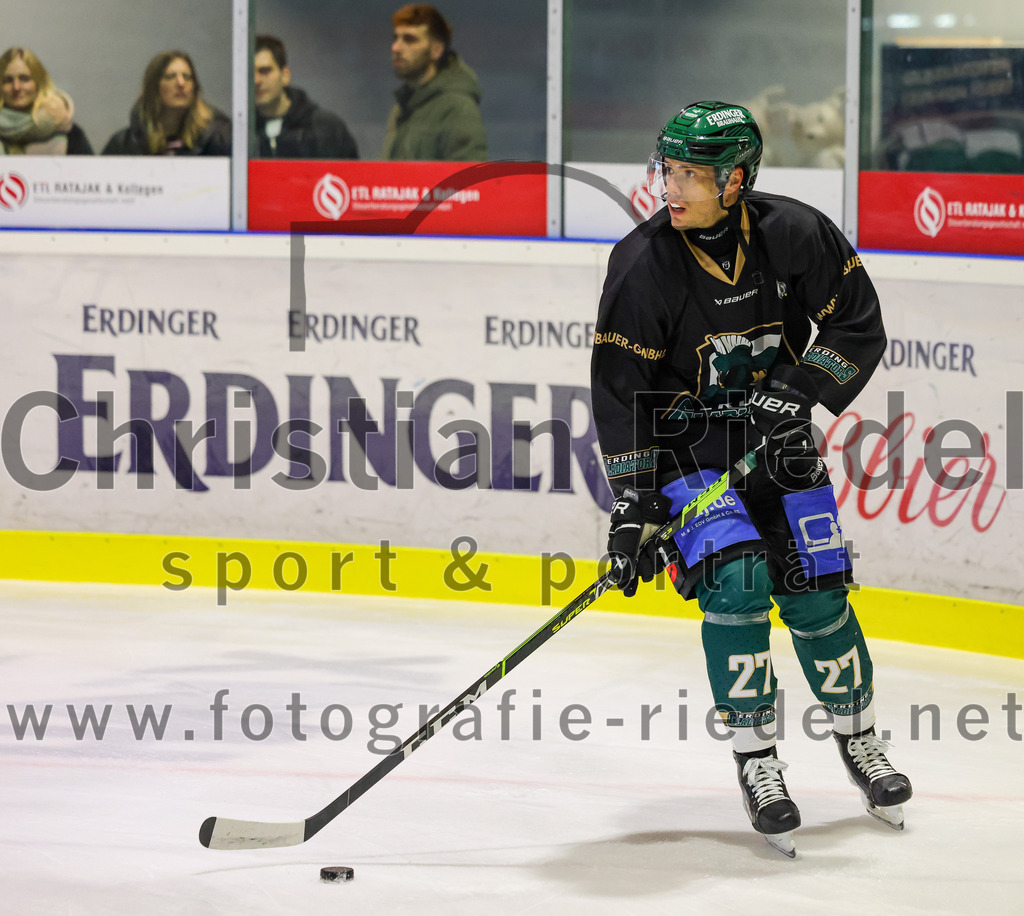 2026-02-20_003_TSV_Erding_gegen_Deggendorfer_SC | Erding, Deutschland, 20.02.2026:Eishockey, Oberliga Süd 2025 / 2026, 49. Spieltag, TSV Erding gegen Deggendorfer SC, Endergebnis: 4:1Mark Waldhausen (Erding Gladiators, #27)Foto: Christian Riedel / fotografie-riedel.net