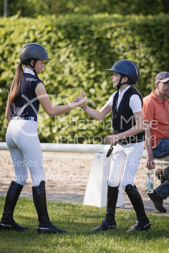 250501_MünsterHandorf_PonyTrophy-209 | Deine schönsten Turniermomente als professionelle Fotos! Entdecke hochwertige Pferdesport-Fotografie im Online-Shop. Jetzt Fotos finden & bestellen!