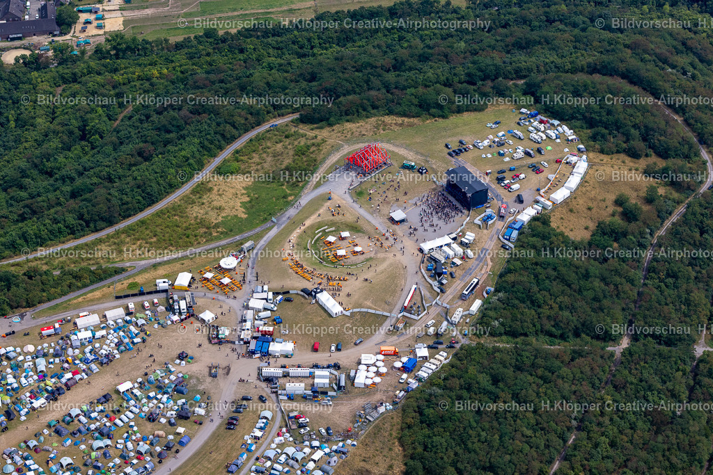 Lufbilder Neukirchen-Vlyn-5681 | Musik- Konzert " Dong Open Air " auf der Freilichtbühne in Neukirchen-Vluyn im Bundesland Nordrhein-Westfalen, Deutschland - Realisiert mit Pictrs.com