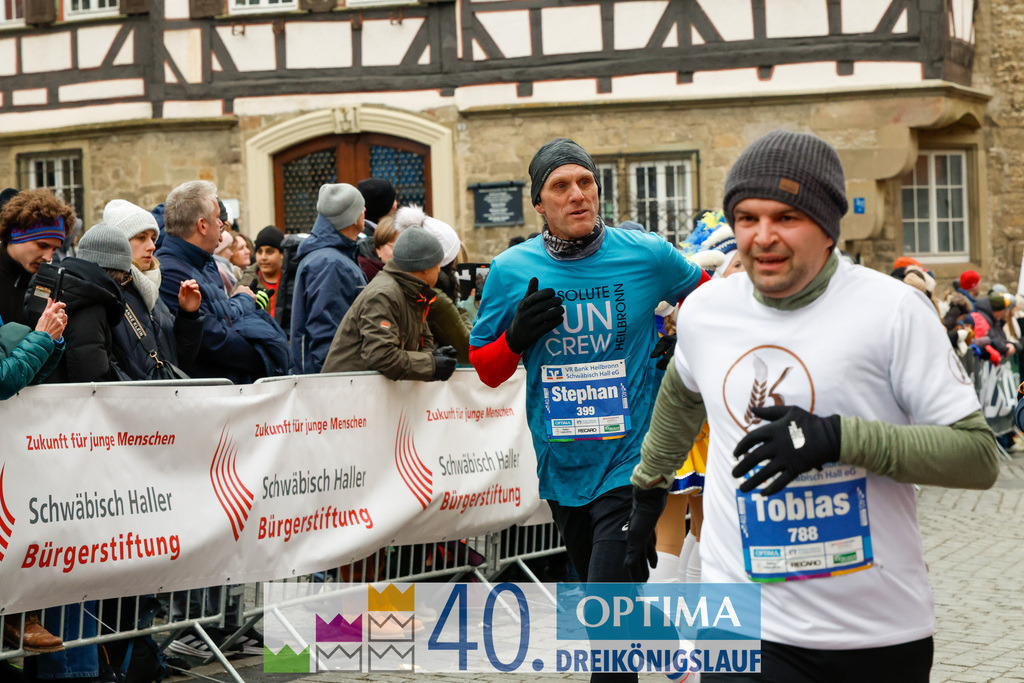 VR Bank Hauptlauf 10km | 40. Optima 3koenigslauf 2026 - Realisiert mit Pictrs.com