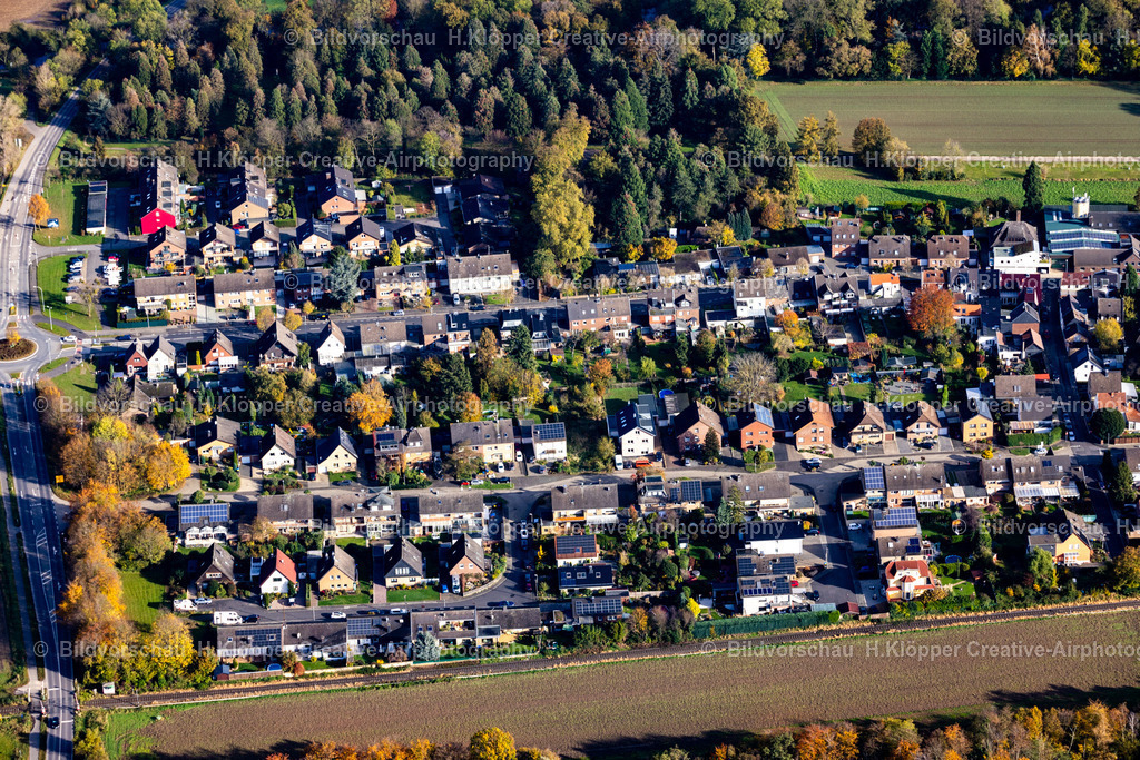 Luftbild Schloss Paffendorf in Bergheim im Rhein-Erft-Kreis-6818 | Luftbildfotografie und Luftbildfotograf Hermann Klöpper - Realisiert mit Pictrs.com