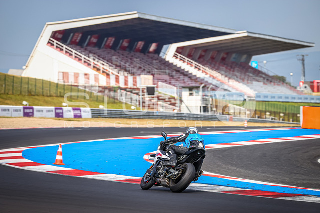 0990-260804MM-004_990 | Deine Full-Service-Agentur für ✔️Videoproduktionen und ✔️Motorsportfotografie Jetzt Angebot anfragen!