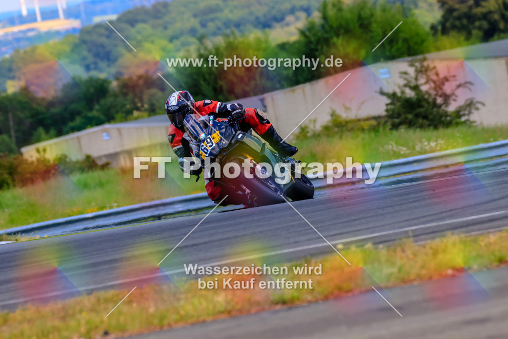 _TCM5149 | Hier findet Ihr Bilder von Touristenfahrten auf der Nürburgring Nordschleife oder von anderen Veranstaltungen die ich besucht habe. Viel Spass beim Durch Schauen 