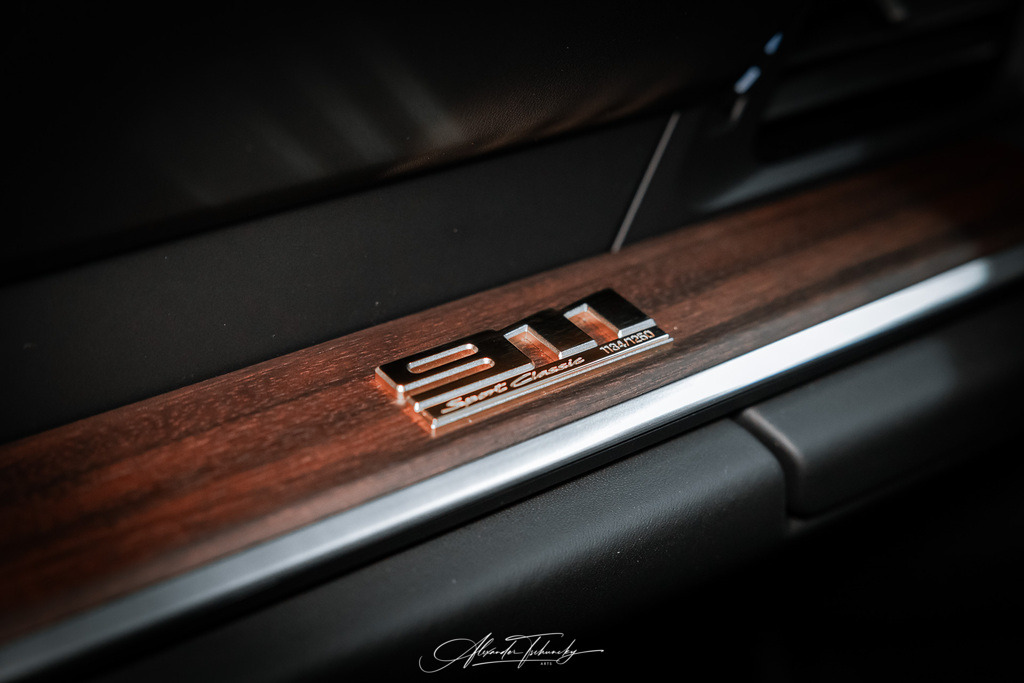 R6PZ3519 _Alexander Tschuncky | Entdecken Sie die faszinierende Welt von Alexander Tschuncky Arts: Kreative Fotografie, atemberaubende Automobilkunst und hochwertiger Bilderdruck. Lassen Sie sich inspirieren! - Realisiert mit Pictrs.com