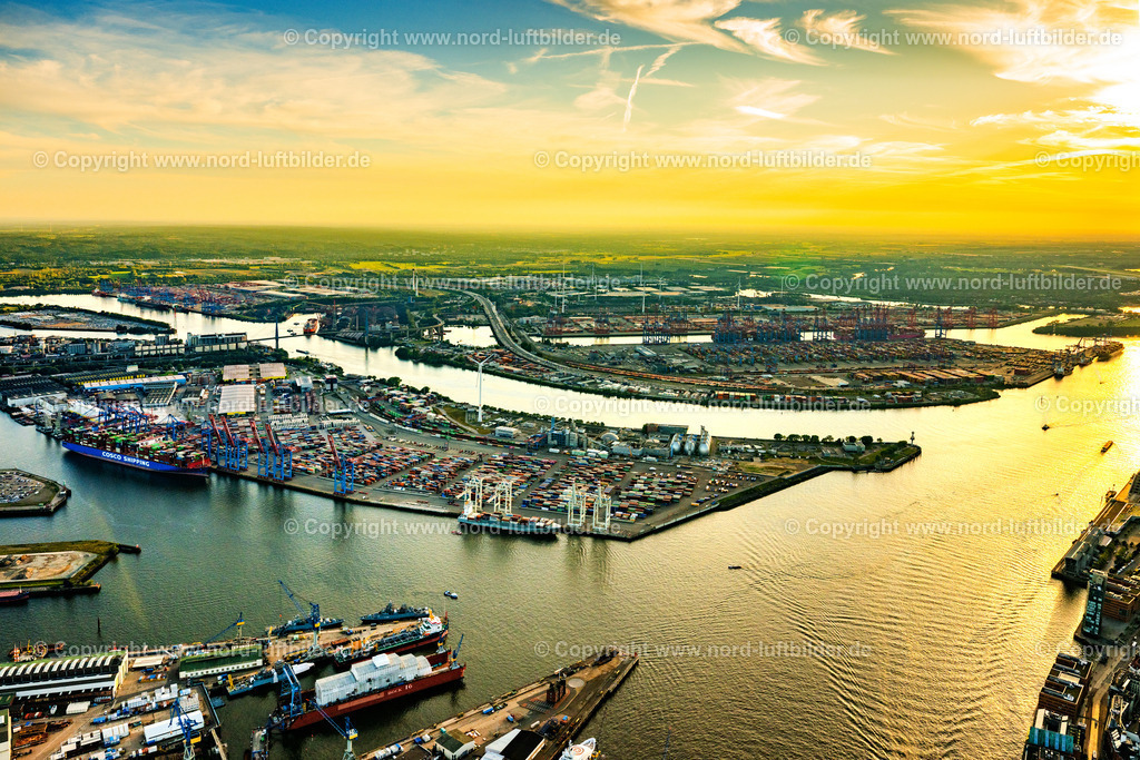 Hamburg_Tollerort_Container_Terminal_ELS_5063190925 | HAMBURG 19.09.2025 Containerterminal im Containerhafen des Überseehafen Container Terminal Tollerort in Hamburg. // Container Terminal in the port of the international port Container Terminal Tollerort in Hamburg. Foto: Martin Elsen