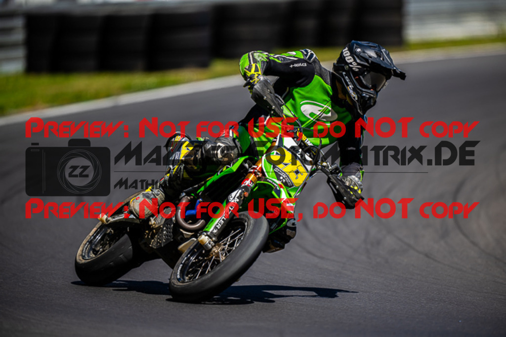 MaZZes_FotoMatrix_220702_8124 | S2