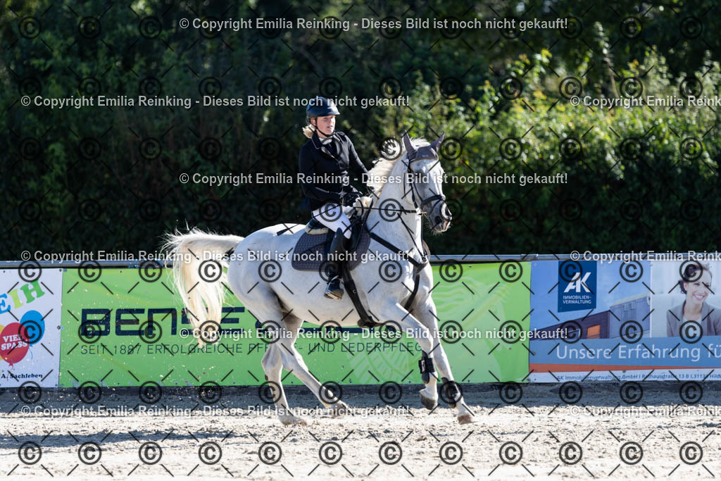 CL5A1300 | Emilia Reinking Fotografie - Realisiert mit Pictrs.com