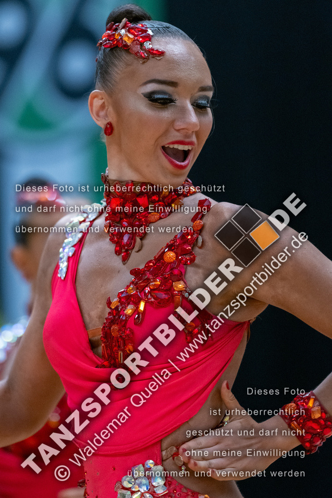 20250222-11467 | Hier finden Sie Tanz Bilder vom Latein und Standard Formationen tanzen. Sportbilder vom Tanzsport. Schöne Fotos und von Weltmeisterschaft, Europameisterschaft, Bundesliga, Regionalliga, Oberliga und Landesliga sowie von GOC Stuttgart, DanceComp, WM Bremen