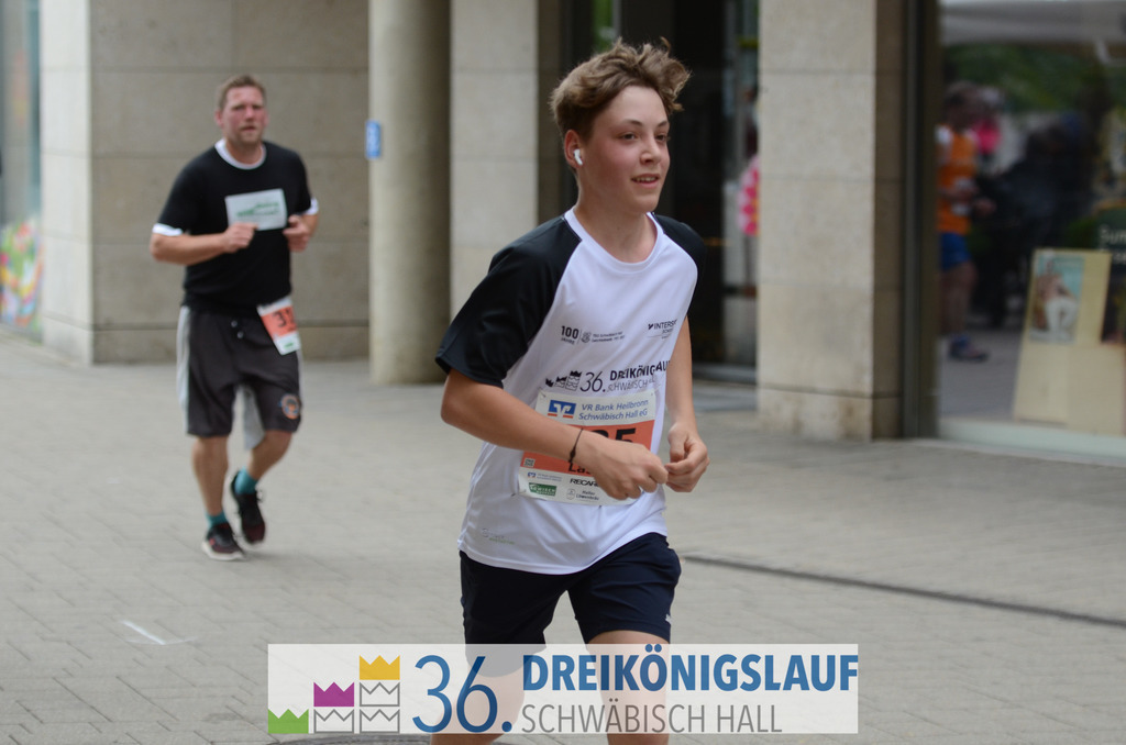 VR Bank Hauptlauf 10km | 3königslauf 2022 VR Bank Hauptlauf - Realisiert mit Pictrs.com