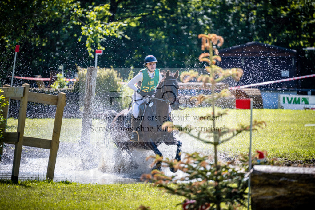 Vielseitigkeitsturnier Melle Oldendorf | Entdecke hochwertige Reitturnierfotos von Foto Oger. Professionell, emotional und authentisch – jetzt Lieblingsmomente im Shop bestellen.Deutschlandweite Turnierfotografie. - Realisiert mit Pictrs.com