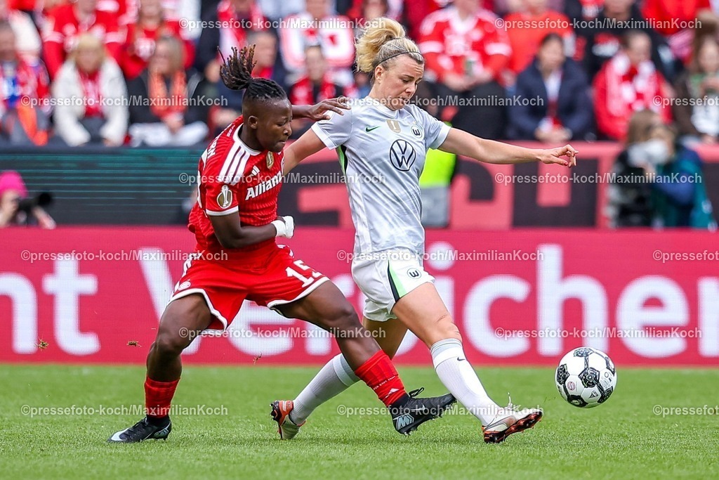xKWIx14052601154 | 2026.05.14, xkwix, Fußball, Finale DFB-Pokal Frauen, VfL Wolfsburg -  FC Bayern München, Saison 2025 2026, Rhein-Energie-Stadion in Köln: Bernadette Amani (FC Bayern München Frauen #15) im Zweikampf gegen Lena Lattwein (VfL Wolfsburg Frauen #8) DFB regulations prohibit any use of photographs as image sequences and or quasi-video. Photo: xKamilxWilkowskixPressefotoKochx