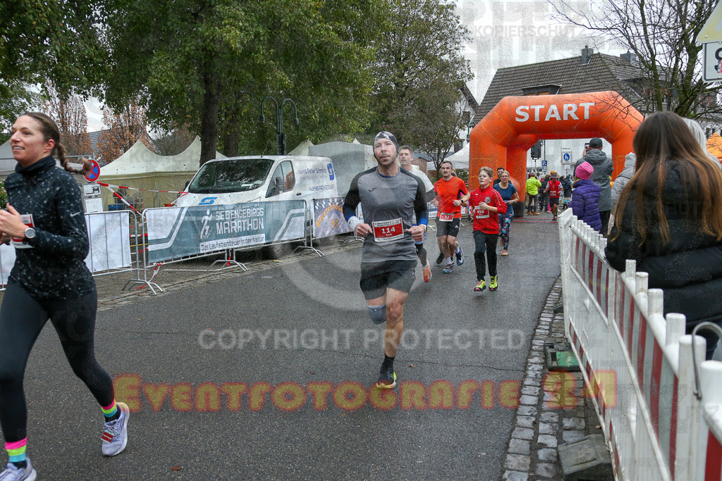 251130_1142_EX1_8408 | Sportfotografie im Rhein-Sieg Kreis, Köln, Bonn, NRW, Rheinland Pfalz, Hessen, etc. Unser Tätigkeitsfeld umfasst den Laufsport vom Volkslauf über den Marathon, Duathlon, Triathon bis zum Ultralauf wie Kölnpfad Ultra oder Schindertrail.