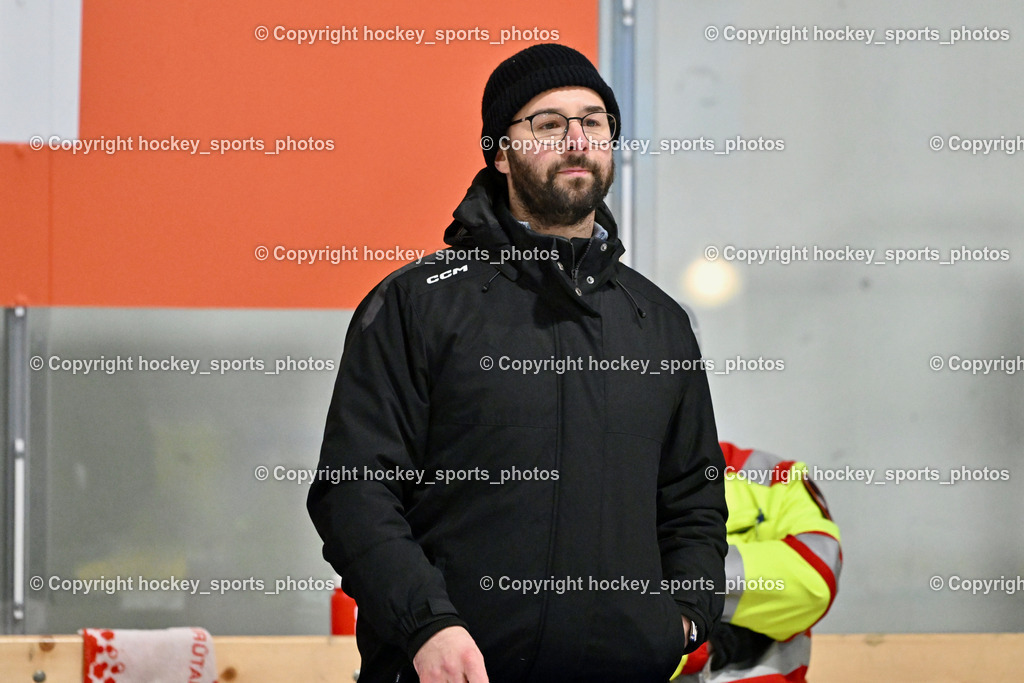 ESC SPARKASSE STEINDORF vs. UECR Huben  | Asisstentcoach ESC Steindorf Daniel Gasser, ESC SPARKASSE STEINDORF vs. UECR Huben , ESC SPARKASSE STEINDORF vs. UECR Huben  am 06.02.2026 in Steindorf (Ossiachersee Halle), Austria, (Photo by Bernd Stefan)