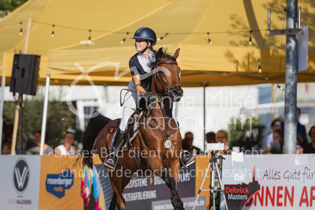 220825_Delbrueck_PonyTrophy-152 | Deine schönsten Turniermomente als professionelle Fotos! Entdecke hochwertige Pferdesport-Fotografie im Online-Shop. Jetzt Fotos finden & bestellen!
