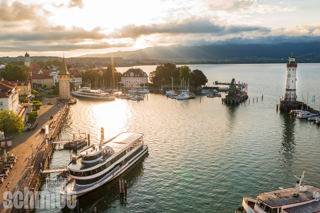 PS-Lindau-2026-20 | Entdecke die größte Bildgalerie der Region mit Fotografien aus dem Allgäu, der Bodenseeregion, Oberschwaben, dem Donautal und der Schwäbischen Alb. Landschaften, Luftaufnahmen und Reisefotografie als Wandbild und Fotokunst. - Realisiert mit Pictrs.com