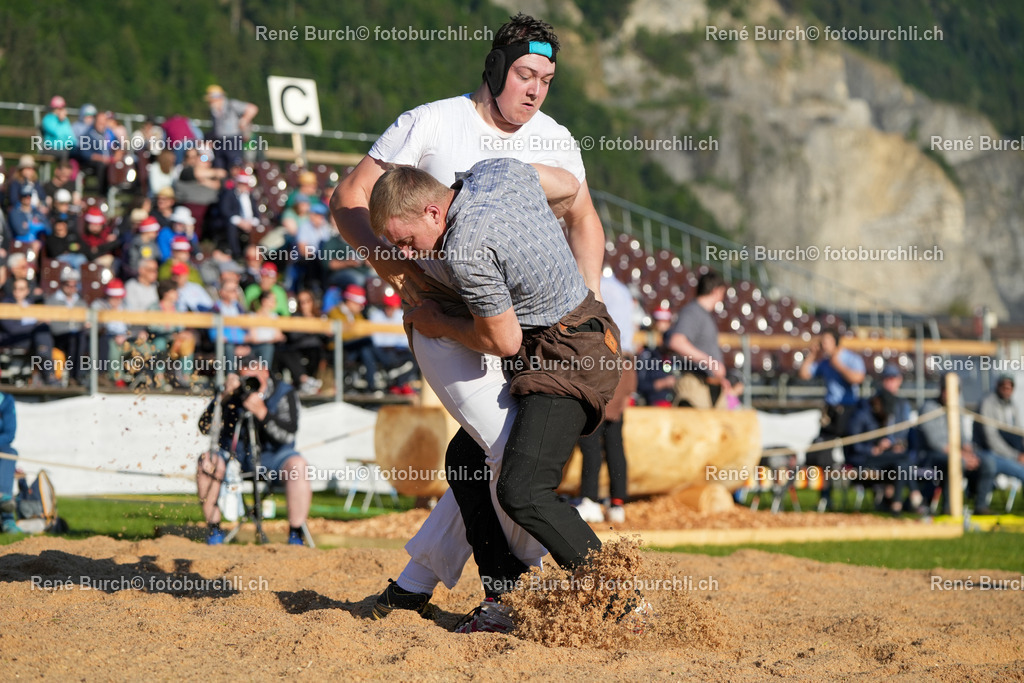 RB-01000 | René Burch leidenschaftlicher Fotograf aus Kerns in Obwalden.  Hier finden sie Sport, Landschaft und Natur Fotografie.
 - Realisiert mit Pictrs.com