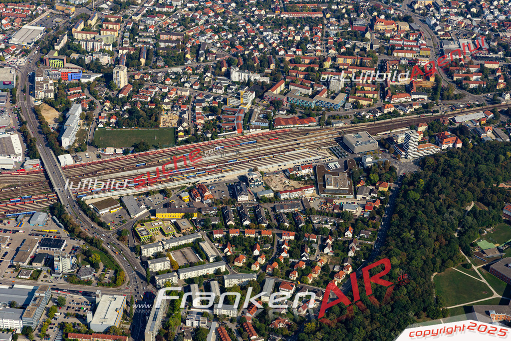 schoenes-bild-mitte-ingolstadt-3 | Aktuelles Luftbild von Mitte Ingolstadt - Die Luftaufnahme wurde 2020 mittels UL-Flugzeug erstellt ( keine Drohne ) - hochauflösende Kamera-Systeme von  Canon -Beste Qualität - Für grossformatige Ausdrucke geeignet. Die Geschenkidee !