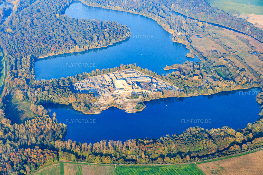 Luftbild: Betonwerk Lithonplus GmbH & Co. KG am Baggersee Eggenstein im Ortsteil Eggenstein in Eggenstein-Leopoldshafen im Bundesland Baden-Württemberg in Deutschland. Foto: IMG_075491.jpg vom 26.10.2014 durch Werner Riehm/FLY-FOTO.deWWW.LITHON.DE