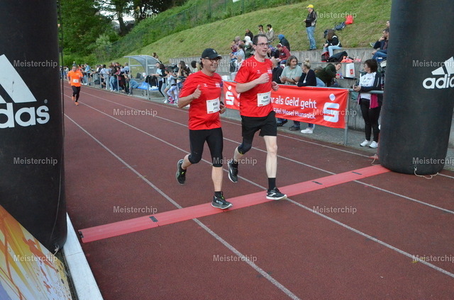 19-31-52_ | Meisterchip Fotoshop - Realisiert mit Pictrs.com