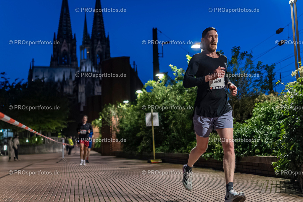 21. Nachtlauf des ASV Köln; Köln, 08.05.24 | Impressionen vom 21. Nachtlauf des ASV Köln am 08.05.24 in der Altstadt von Köln (Deutschland). Foto: BEAUTIFUL SPORTS/Bernd Hoffmann