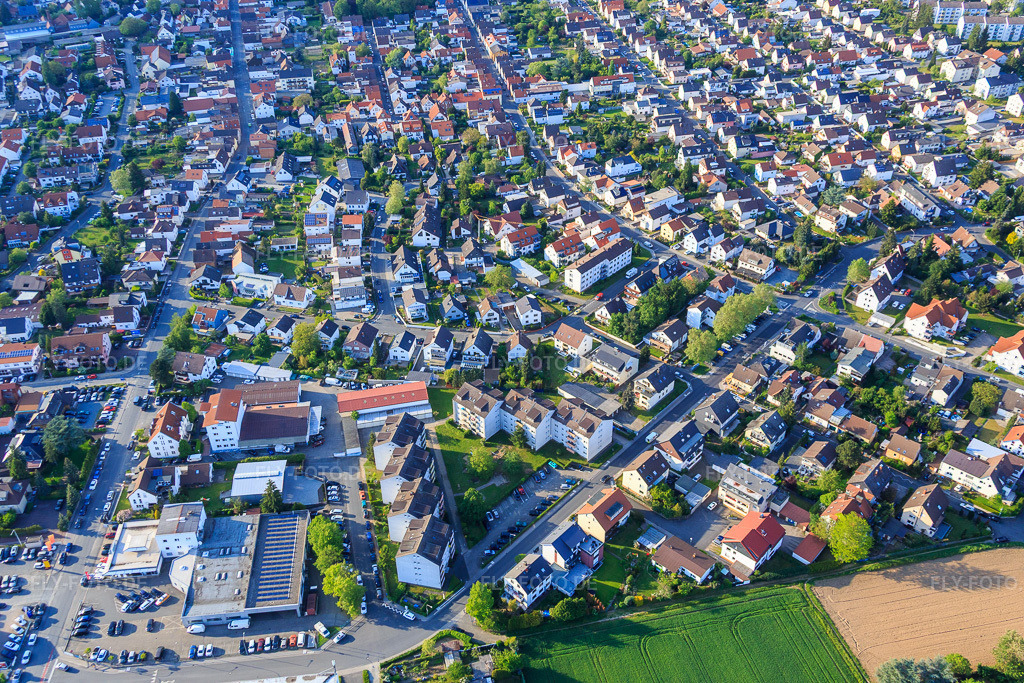 Luftbild: Am Hintergraben mit Autohaus Ludwig Gandenberger GmbH & Co. KG in Pfungstadt im Bundesland Hessen in Deutschland. Foto: IMG_088422.jpg vom 17.05.2016 durch Werner Riehm/FLY-FOTO.deWWW.AUTOHAUS-GANDENBERGER.DE