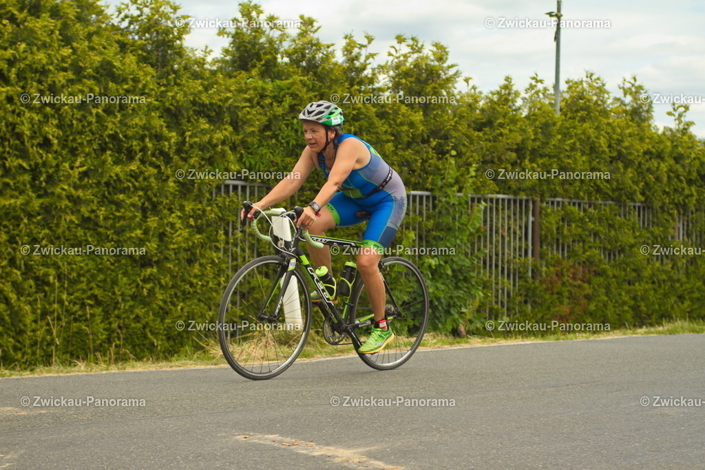 2023_0630_KoberTriathlon_Jeder0233 | Urban. Natur. Panorama. Luftbild. 
Der Bildershop für aufregende Perspektiven!
Für Deko, Wandbild und Kalender!
Wir bringen LED-Bilder zum Leuchten!
