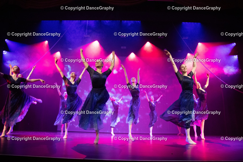 GPHY3513 | DanceGraphy - Realisiert mit Pictrs.com