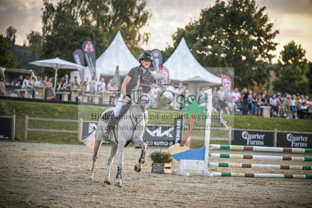 DOS_1995 | Entdecke hochwertige Reitturnierfotos von Foto Oger. Professionell, emotional und authentisch – jetzt Lieblingsmomente im Shop bestellen.Deutschlandweite Turnierfotografie. - Realisiert mit Pictrs.com