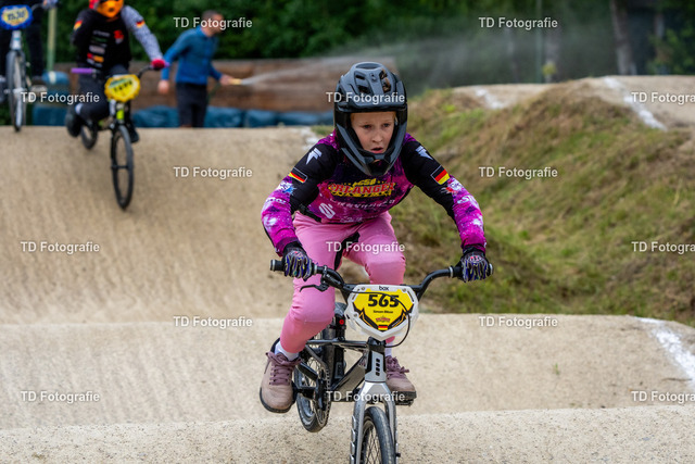 BayBMX2026-05596 | Fotogalerie von Thomas Dettweiler mit Eventbildern und lizenzfreien Fotos. Perfekt als Wandbild, für Büro, Website oder private Nutzung. - Realisiert mit Pictrs.com