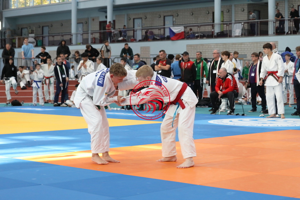 1J7A2231 | Fotos vom Adler Cup - Pictures from Adler Cup

Hier findet Ihr alle Eindrücke und großen Momente der Adler Cup Wochenenden. Here you will find all impressions and great moments of the Adler Cup weekends. - Realisiert mit Pictrs.com