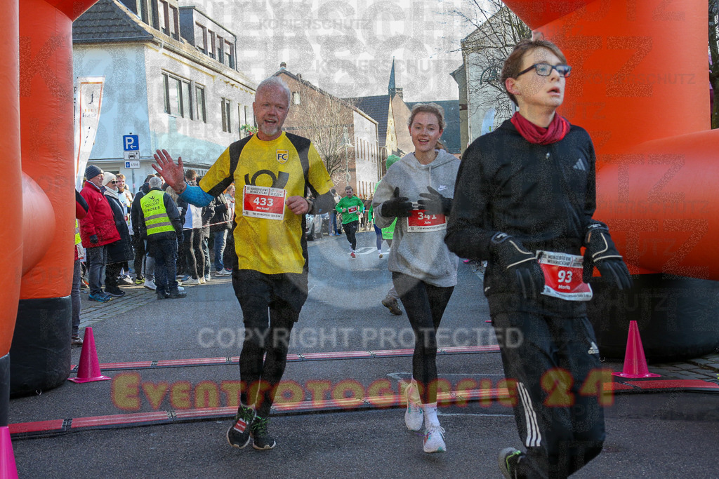 241201_1238_EX1_2984 | Sportfotografie im Rhein-Sieg Kreis, Köln, Bonn, NRW, Rheinland Pfalz, Hessen, etc. Unser Tätigkeitsfeld umfasst den Laufsport vom Volkslauf über den Marathon, Duathlon, Triathon bis zum Ultralauf wie Kölnpfad Ultra oder Schindertrail.