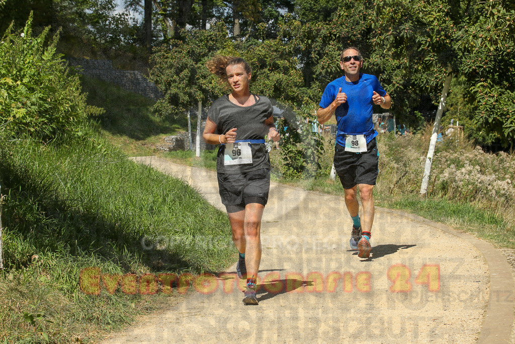 250824_1232_EX1_9655 | Sportfotografie im Rhein-Sieg Kreis, Köln, Bonn, NRW, Rheinland Pfalz, Hessen, etc. Unser Tätigkeitsfeld umfasst den Laufsport vom Volkslauf über den Marathon, Duathlon, Triathon bis zum Ultralauf wie Kölnpfad Ultra oder Schindertrail.