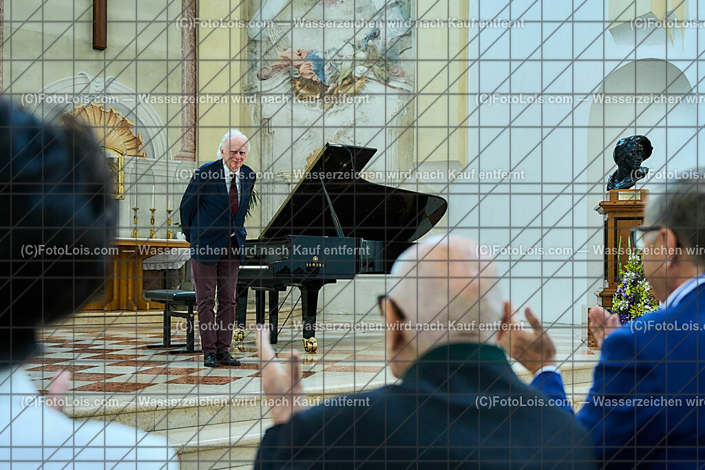 ALP1799_XXXIX-Chopin-Festival_MATINEE_Olejniczak Janusz | (C)FotoLois.com, Alois Spandl, XXXIX. internationales CHOPIN-Festival in der Kartause Gaming, MATINEE in der Kartausenkirche mit Yves Henry (Klavier,F), Zarina Imayakova (Violine, Kasachstan), Manfred Wagner-Artzt (Klavier, A), Janusz Olejniczak (Klavier, PL), So 6. August 2023.