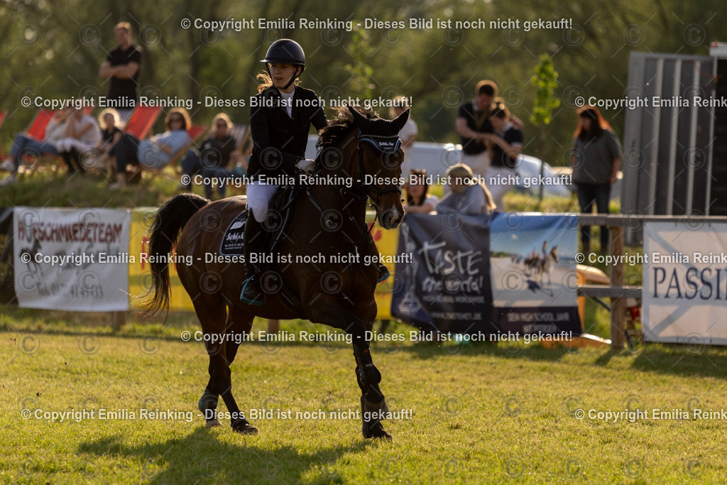 CL5A7373 | Emilia Reinking Fotografie - Realisiert mit Pictrs.com