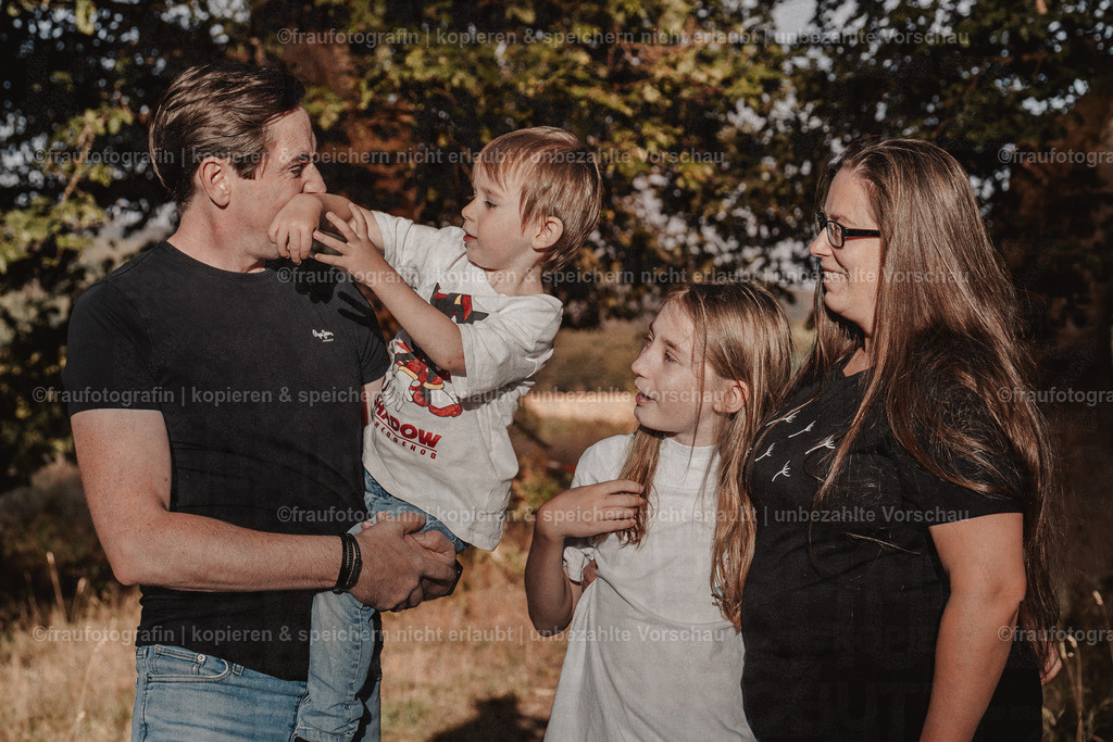 Fraufotografin_O3A2416 | Isabelle Schiminski ist ein Kitafotograf für Wiesbaden, Rheingau, Kiedrich, Untertaunus, Bad Schwalbach, Taunusstein und Mainz