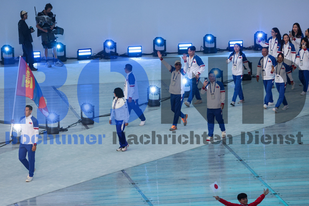 SES_TTGOPC20250716-96 | bond - Realisiert mit Pictrs.com