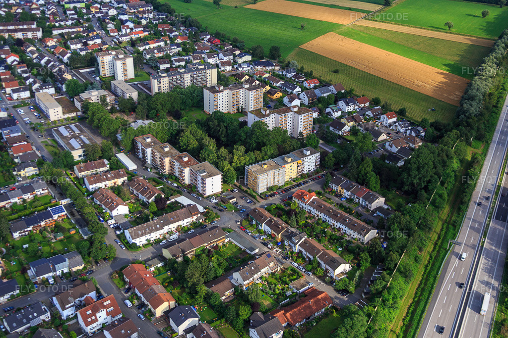 Luftbild: Wohnblöcke um den Kleiner Waidsee in Hemsbach im Bundesland Baden-Württemberg in Deutschland. Foto: IMG_090671.jpg vom 04.07.2016 durch Werner Riehm/FLY-FOTO.de