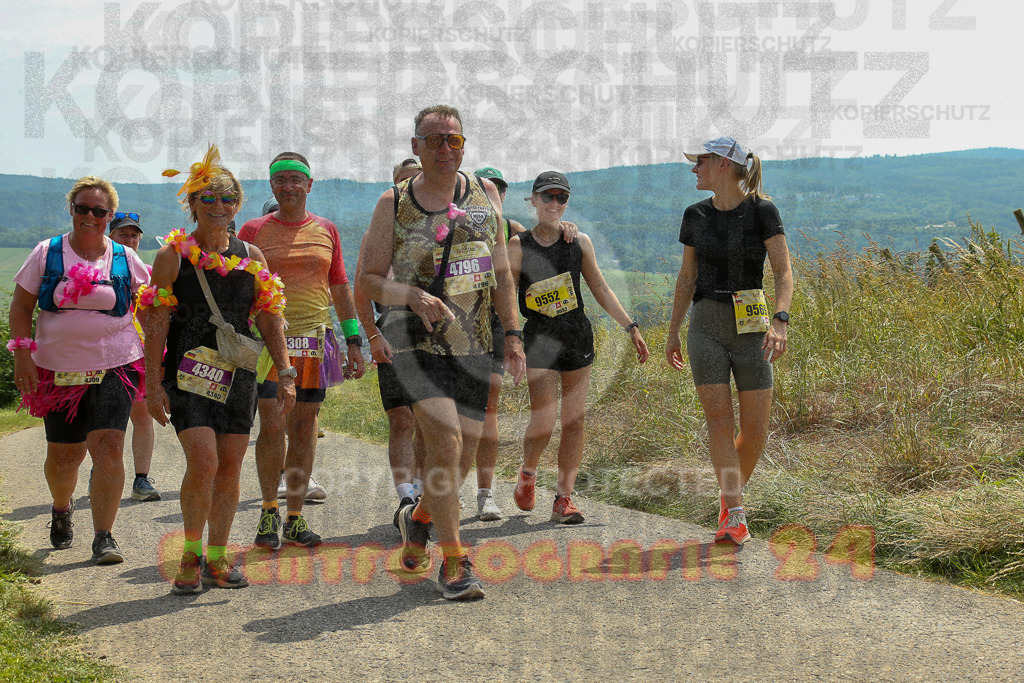 250614_1423_EX1_0724 | Sportfotografie im Rhein-Sieg Kreis, Köln, Bonn, NRW, Rheinland Pfalz, Hessen, etc. Unser Tätigkeitsfeld umfasst den Laufsport vom Volkslauf über den Marathon, Duathlon, Triathon bis zum Ultralauf wie Kölnpfad Ultra oder Schindertrail.